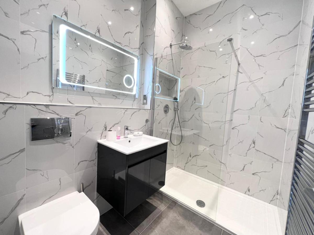 Omega Inn Milton Keynes Eksteriør billede